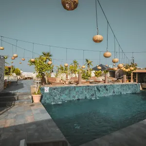 555 Clubbing Adults Only **** Marrakesh